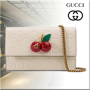 2020新作限定人気グッチ いちご コピー チェリーミニバッグ シグネチャー Women 財布 さくらんぼ 481291 0G6ET 8597